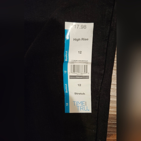 NWT Womens Sz 12 Black High Rise Stretch Bootcut Jeans by Time and Tru - Picture 2 of 4